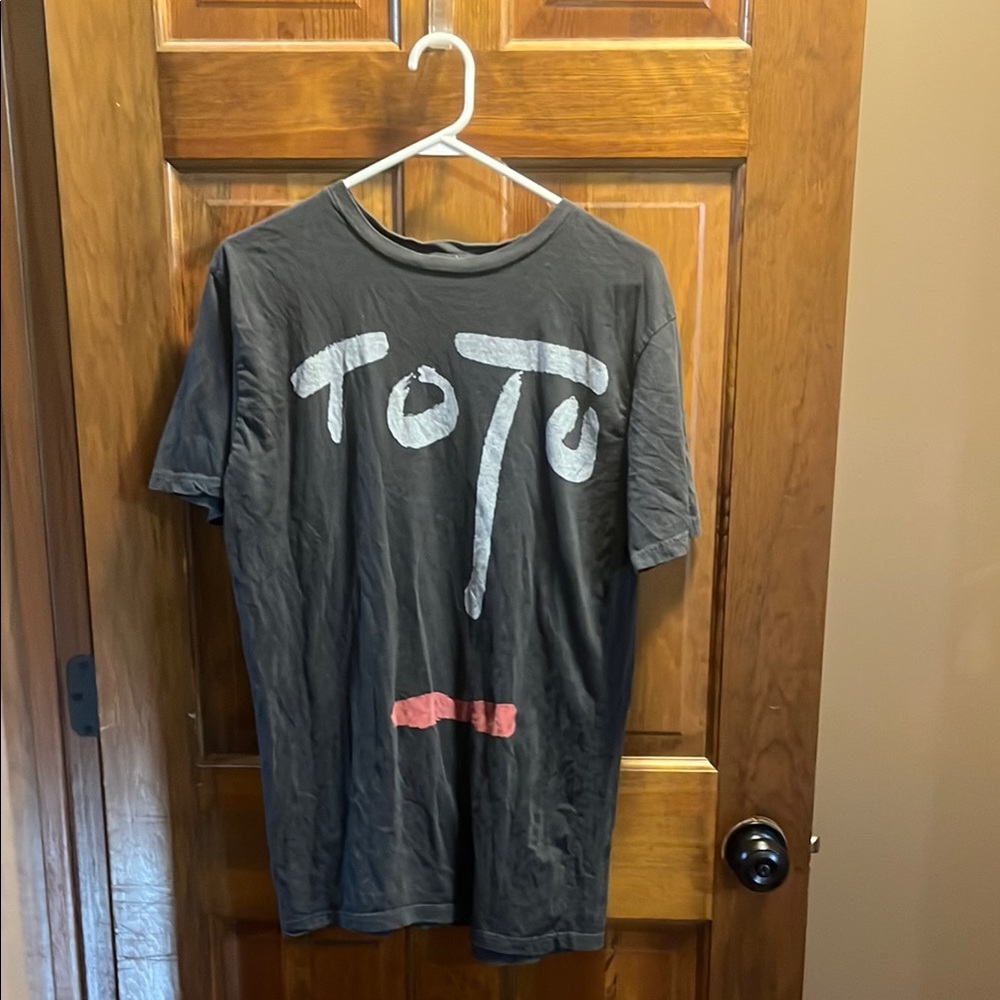 Art of Rock Toto Band T shirt Men’s Size Large